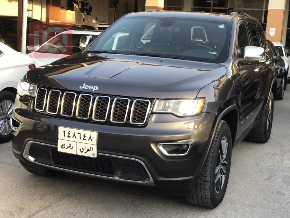 جیپ گراند شیرۆکی